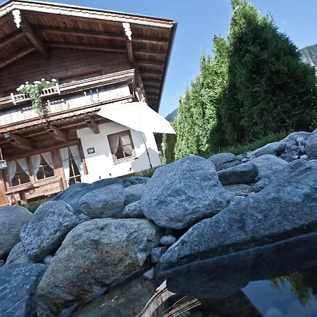 Brugger Chaletdorf Chalet Mayrhofen