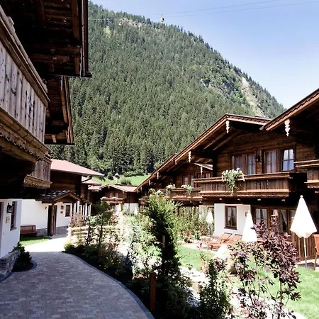 Brugger Chaletdorf Шале *