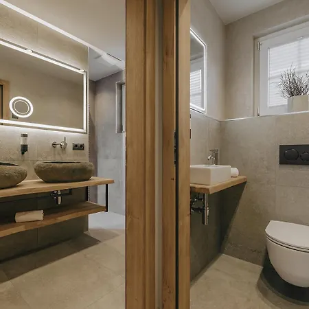 Brugger Chaletdorf Mayrhofen