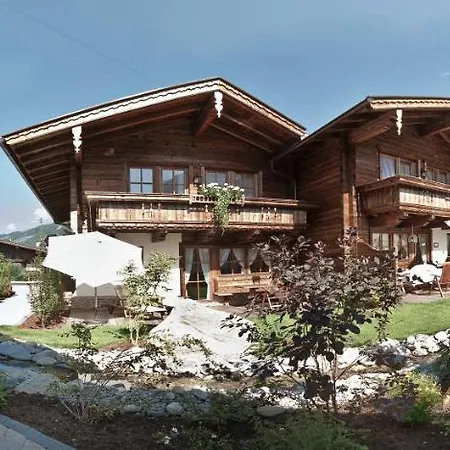 Brugger Chaletdorf * مايرهوفن