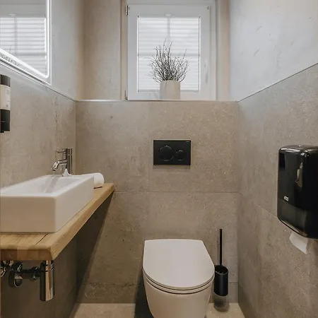 Brugger Chaletdorf شاليه مايرهوفن